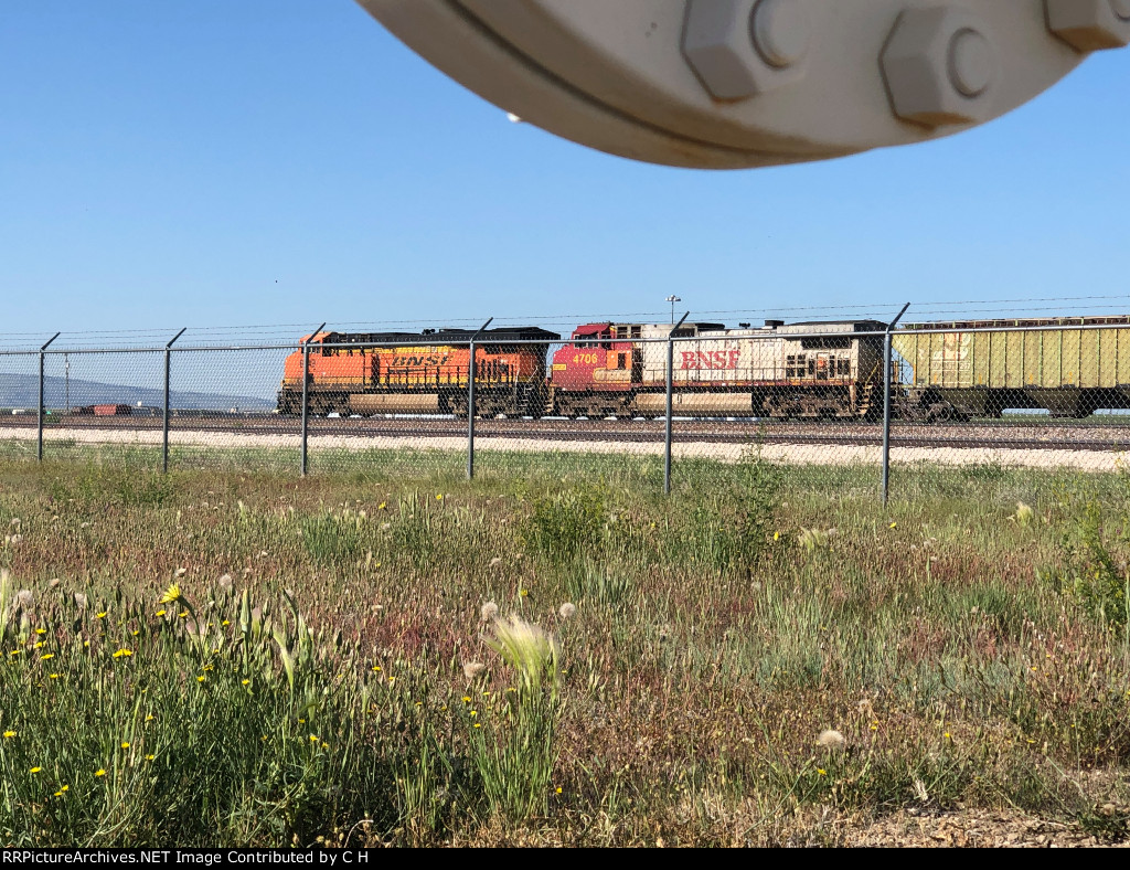 BNSF 4706